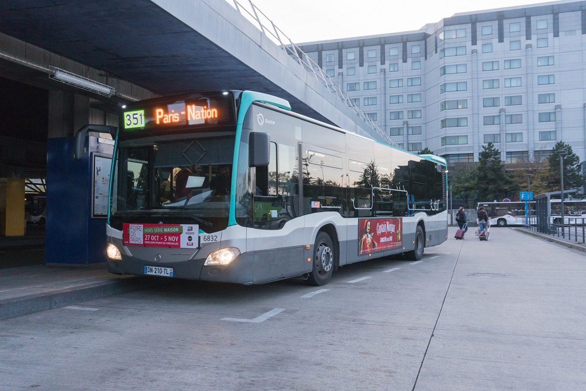 bus tours aeroport charles de gaulle