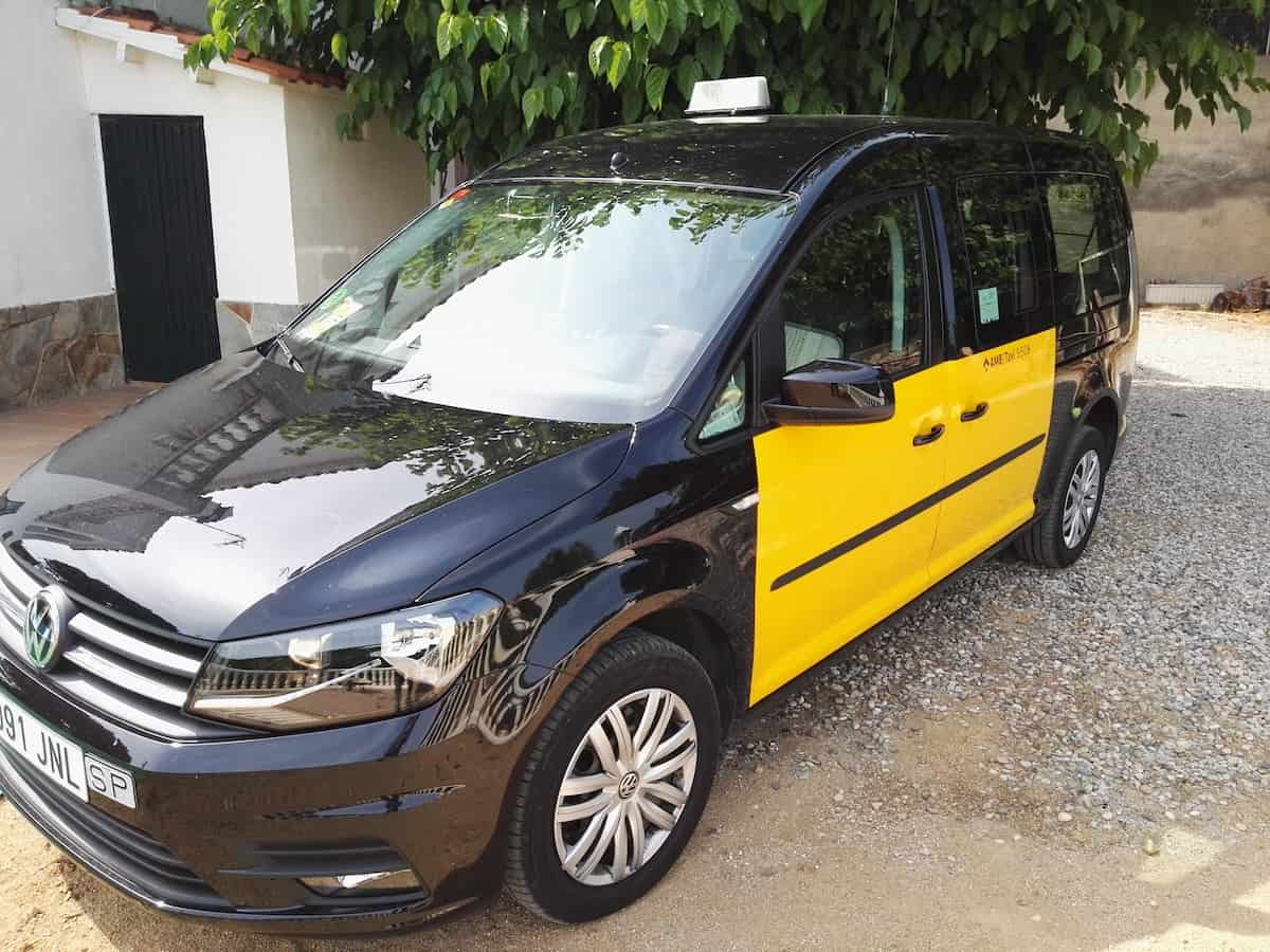 Barcelona Airport Taxi Book Online Barcelona Airport Taxi Book Online