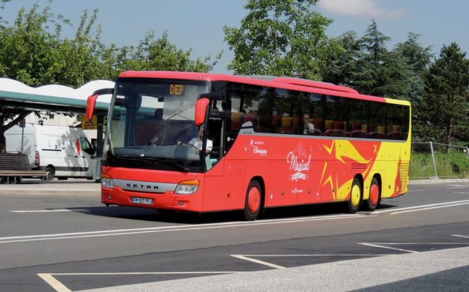 Autocarros Orly - Disneyland Paris - Magical Shuttle