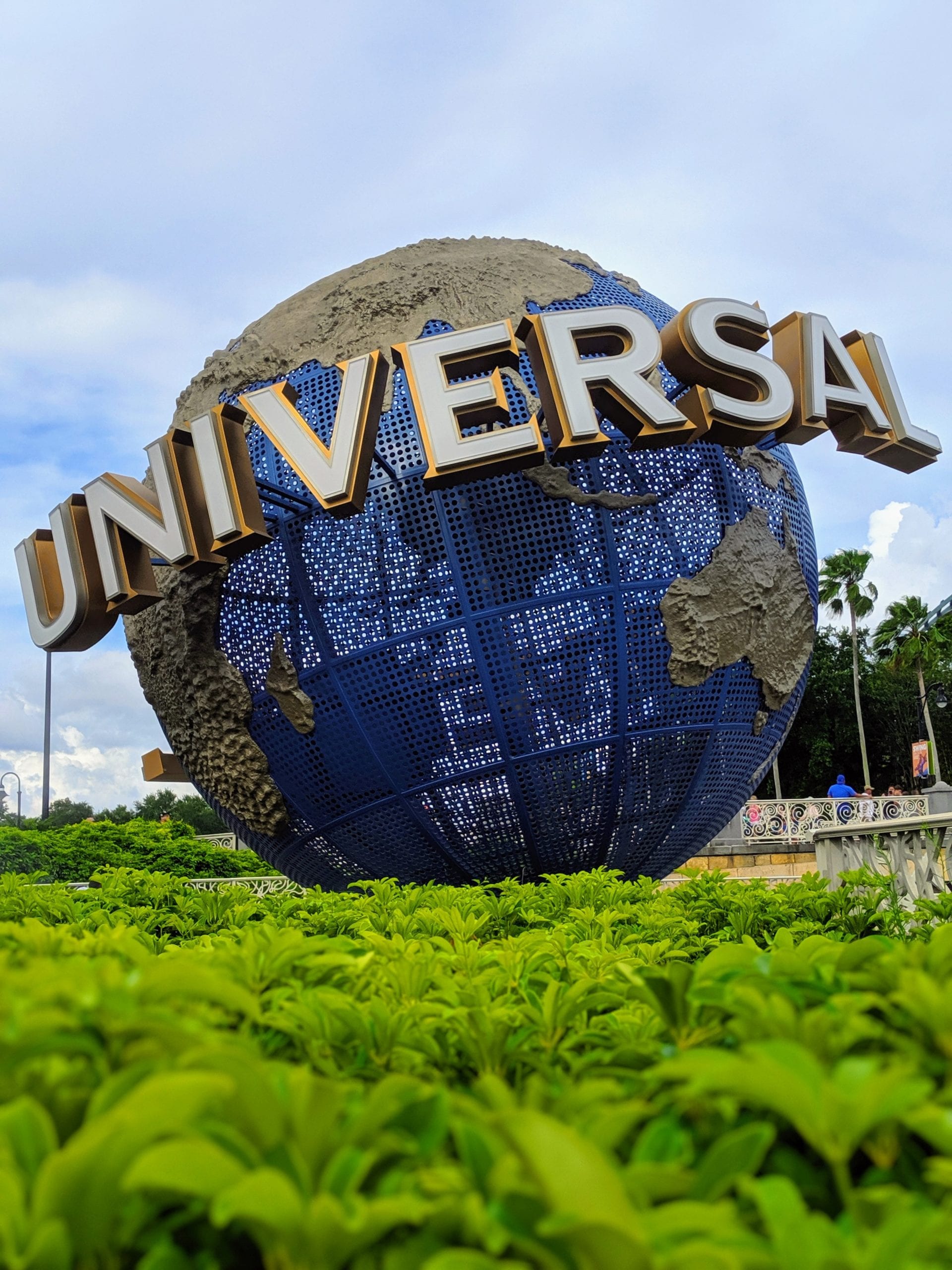 How to get to Universal's Islands of Adventure in Orlando by Bus?