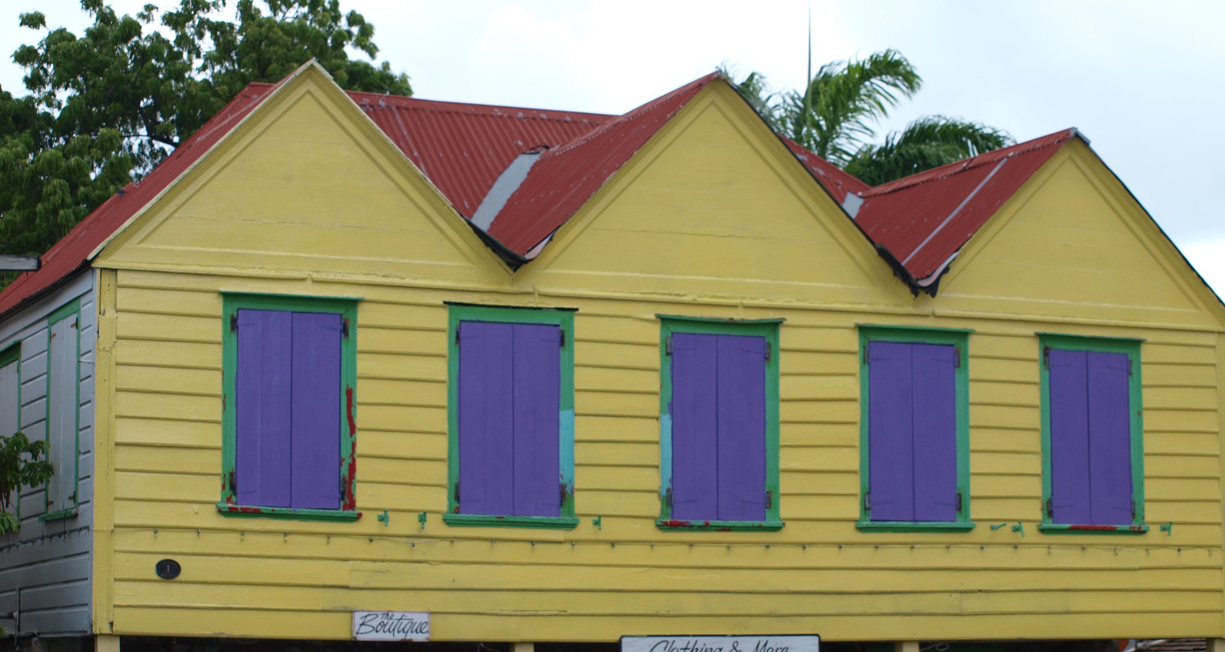 Antigua Taxi Prices and Useful Tips for Taxis in Antigua