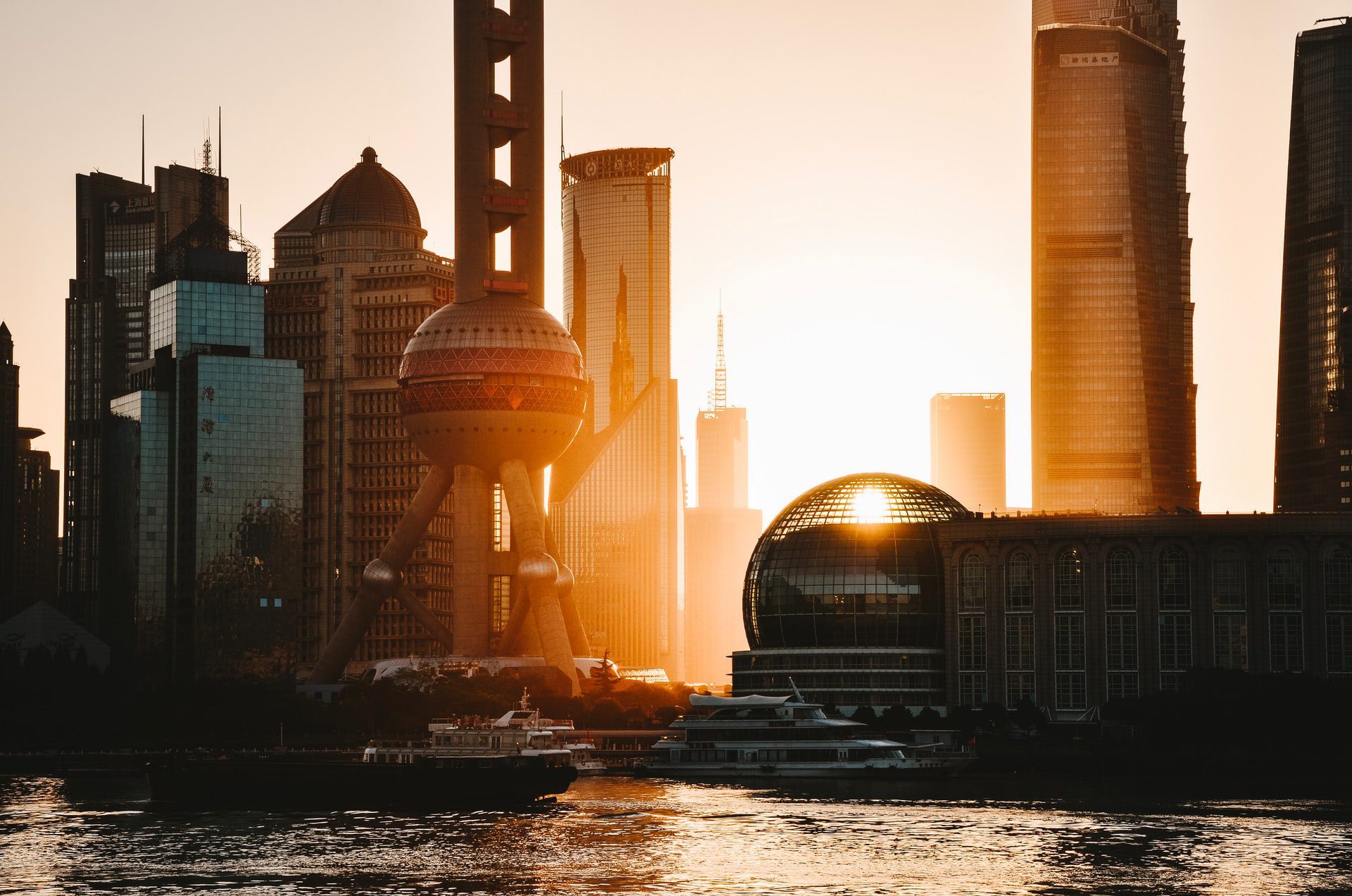 Transfer Options from Shanghai Pudong Airport to City