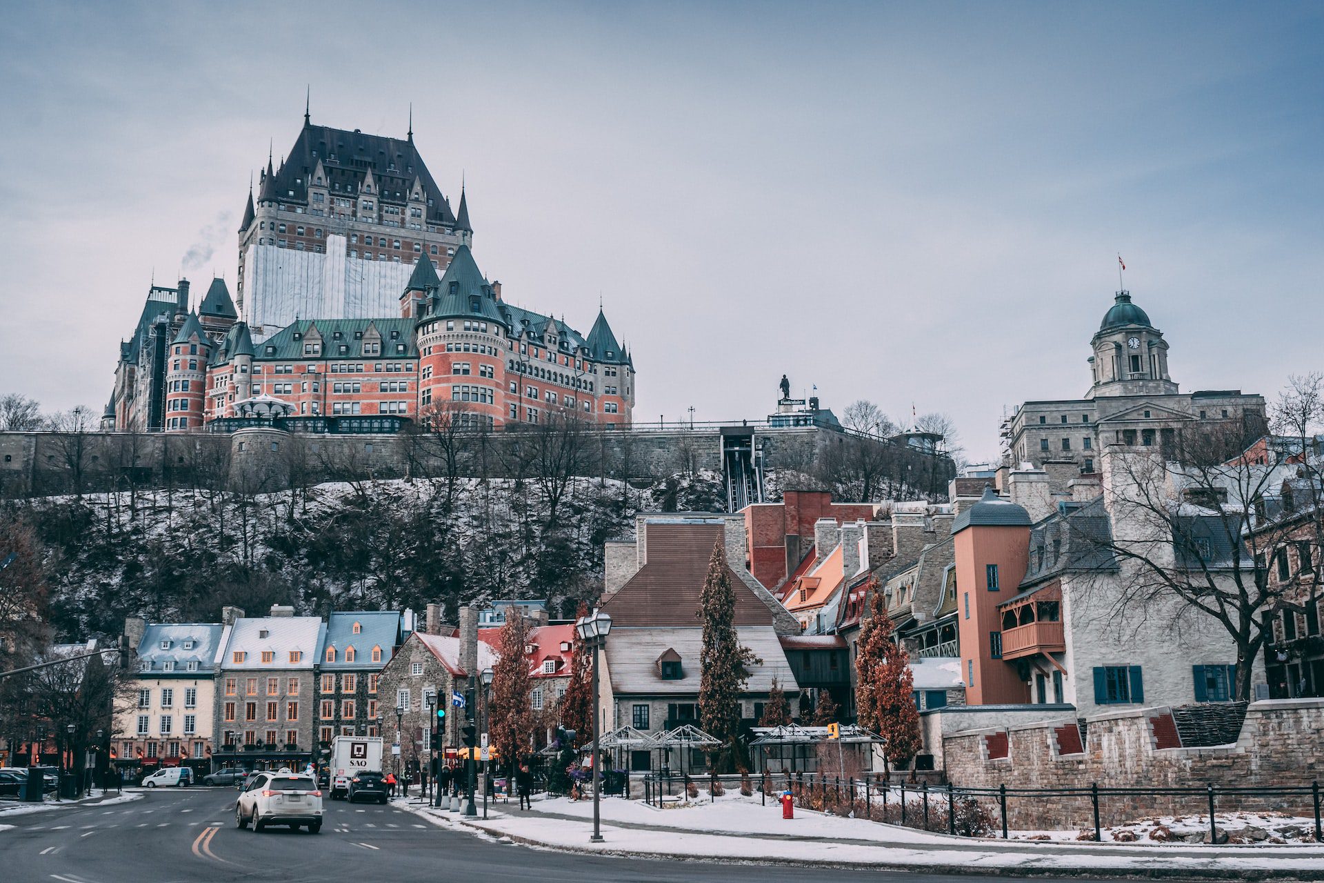 Transfer Options from Quebec City Airport to downtown Quebec City