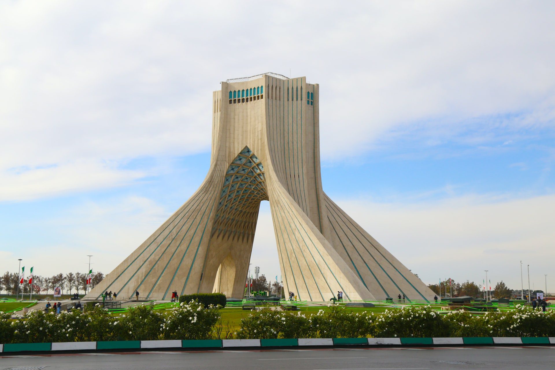 Tehran Taxi Prices And Useful Tips For Taxis In Tehran Tehran Taxi Prices And Useful Tips For Taxis In Tehran