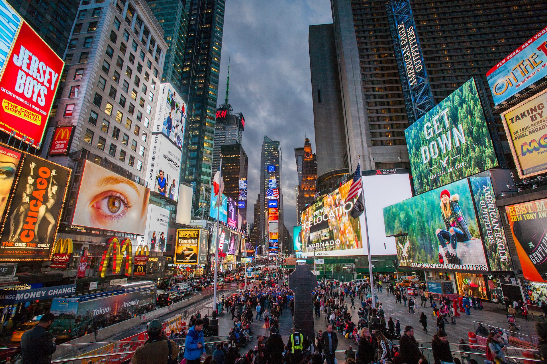 How to Get from JFK to Times Square: Quick & Easy Guide