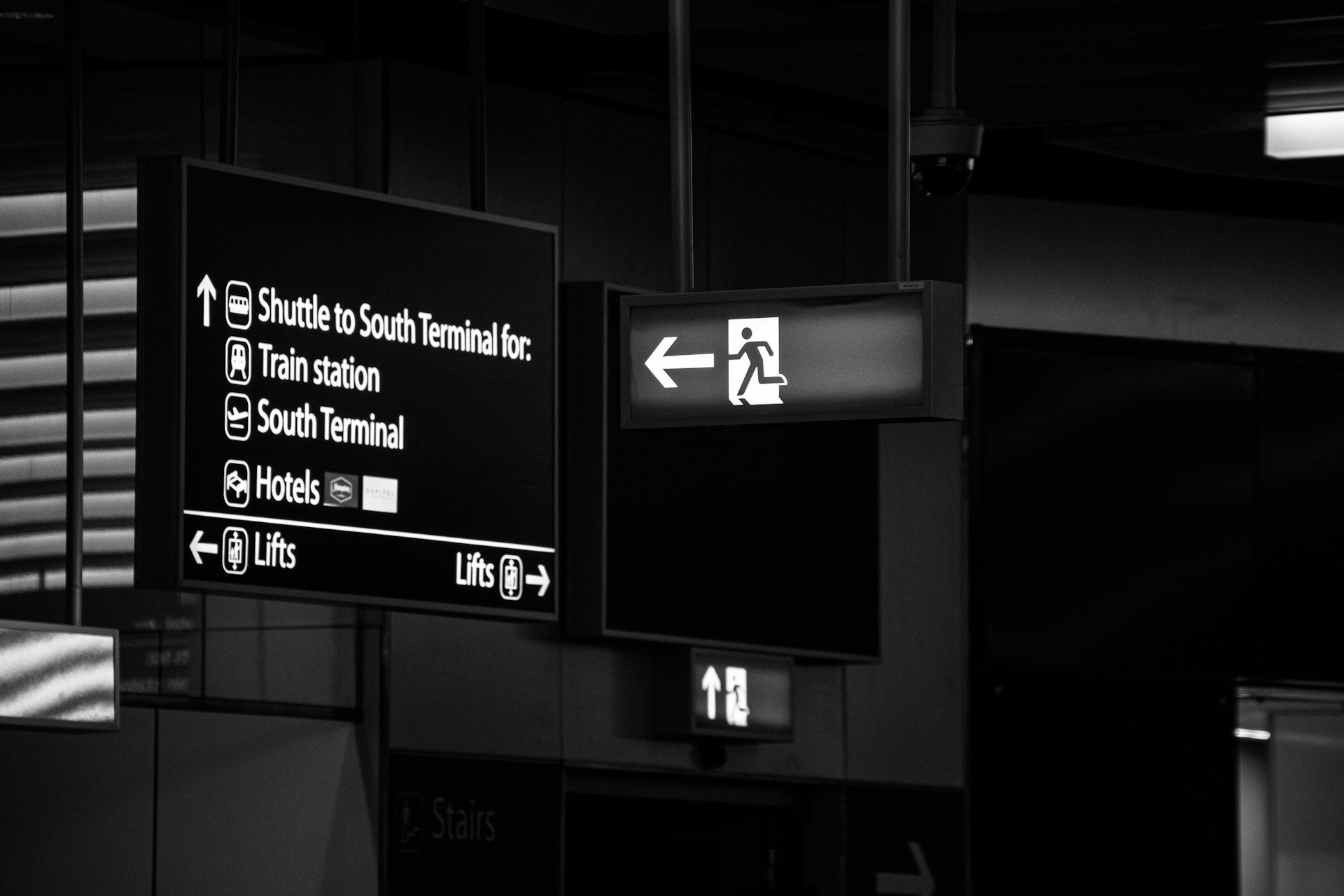 London Gatwick Airport Guide Pickups