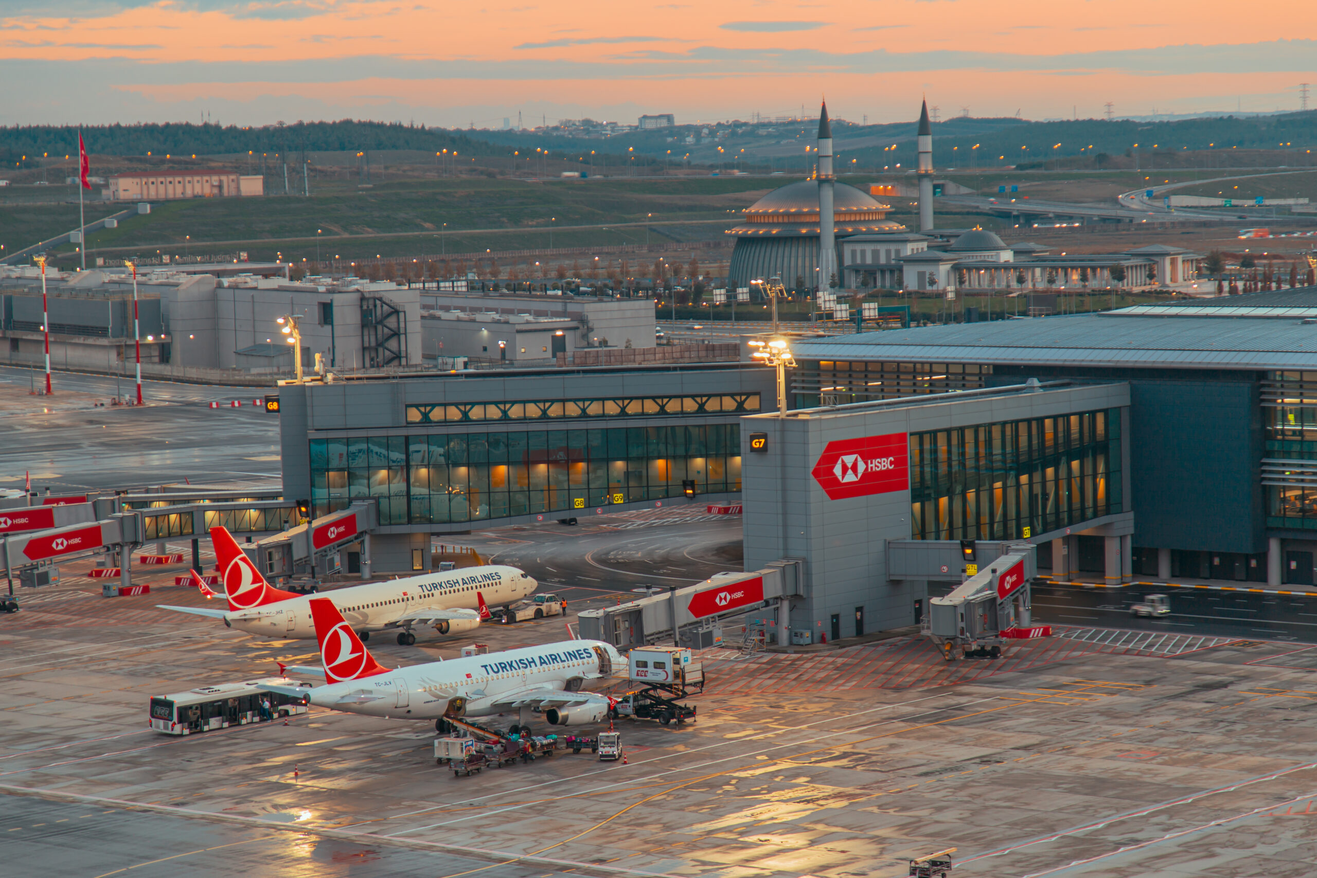 Airport Istanbul 4 073 New Istanbul Airport Stock Photos High Res